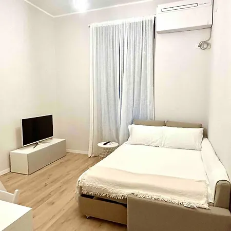 Studio Apartment Near Bocconi Milan Exterior photo